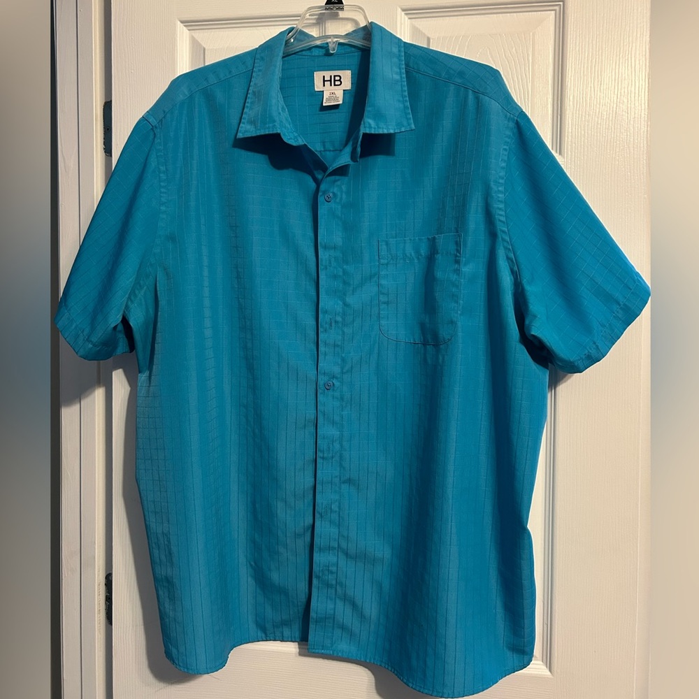 Bright blue Harbor Bay men’s short sleeve dress shirt. 2XL